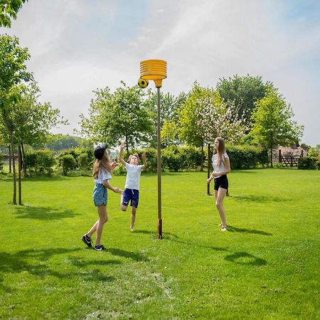 Meidoornhoeve Lage Mierde Buitenkant foto
